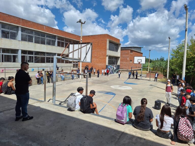 WhatsApp Image 2024-04-18 at 8.17.07 AM